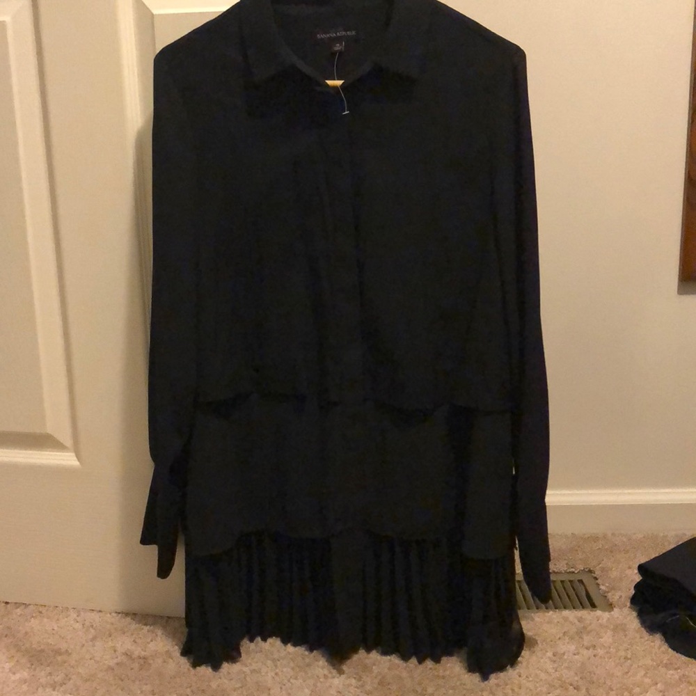 Size Small Black Banana Republic Blouse